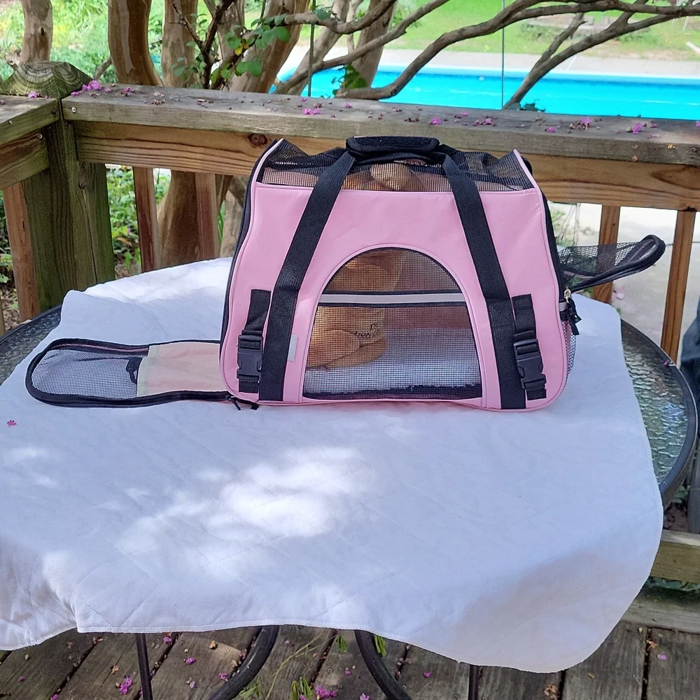 Dog or cat carrier, pink, padded bottom, zippered vents, sz S